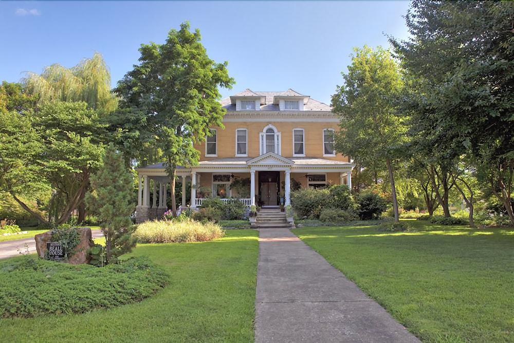 Beall Mansion An Elegant Bed & Breakfast Inn Элтон Экстерьер фото